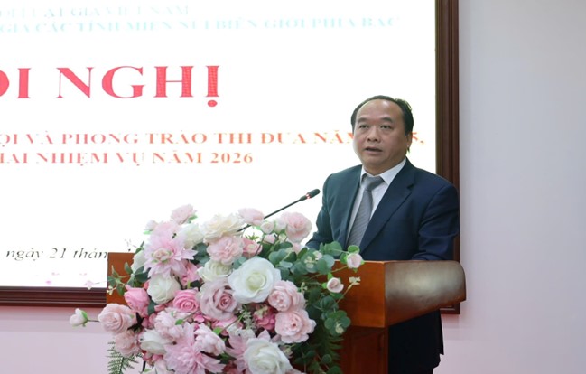 Đồng chí Nguyễn Minh Phú Phó Chủ tịch UBND tỉnh Điện Biên phát biểu chỉ đạo