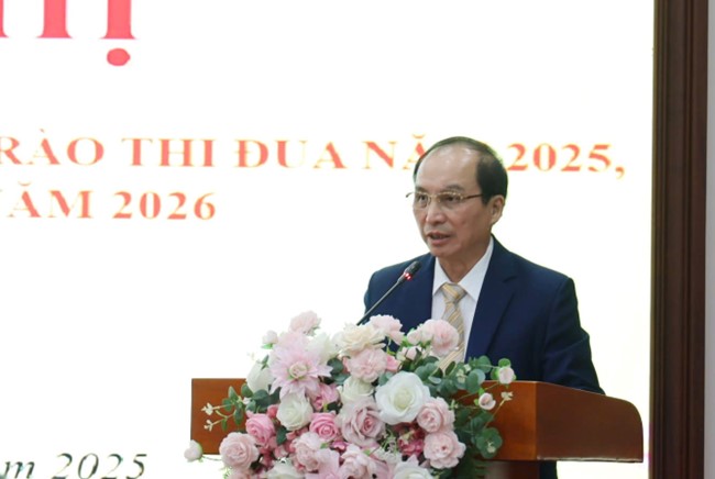 Đồng chí Phạm Đình Quế Chủ tịch Hội Luật gia tỉnh Điện Biên phát biểu khai mạc